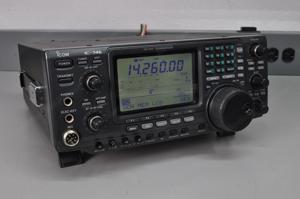 ICOM IC-746 HF VHF-Transceiver