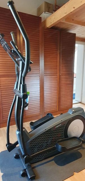 Crosstrainer SportsTech CX2  inkl. Bodenmatte Bild 2