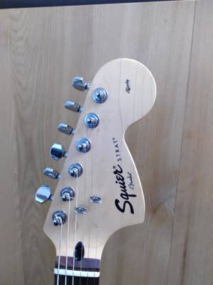 Squier Affinity Stratocaster 2006 Made in Indonesia Bild 2