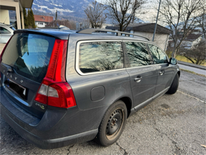 Familienfahrzeug gepflegt -  Volvo V70 Momentum Leder Kombi   Family Van   133.000 km   2012  Bild 9