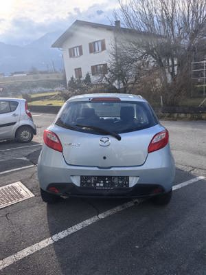 Mazda 3 1.3i CE Pro Bild 2