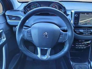 Peugeot 2008 Bild 9