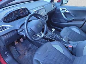 Peugeot 2008 Bild 6