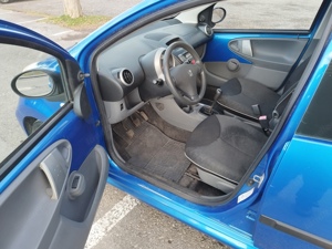 Peugeot 107 Bild 12