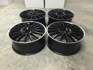 19" C63 AMG Multi Style Satinschwarze bearbeitete Leichtmetallfelgen Mercedes C-Klasse W204