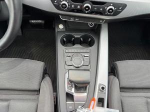 Audi A4 Bild 18