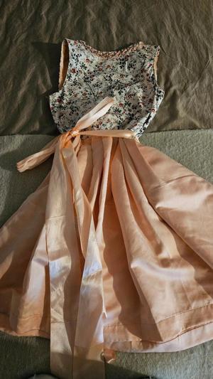 Dirndl C&A rosa apricot Gr. M Bild 2