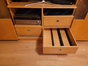 Wohnzimmerschrank zu verschenken Bild 3