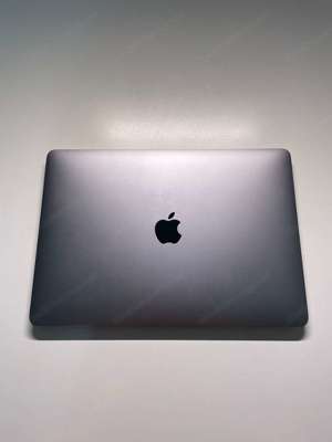 Apple MacBook Pro 13 Zoll in spacegray Bild 7