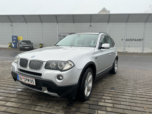 BMW X3 2.0d AHK Bluetooth Bild 4