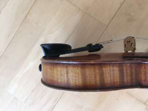 4 4 Geige bzw. Violine (Böhmen 1925-1930) incl. Geigenbogen und Zubehör Bild 3