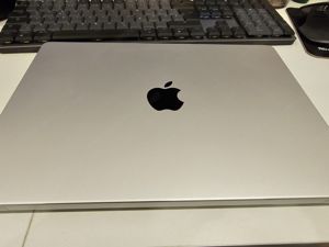 Apple MacBook Pro 14 Zoll (1TB SSD, M2 Max, 64GB) Laptop Bild 8