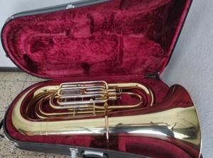 B-Tuba Yamaha 321 Bild 2