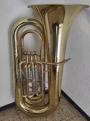 B-Tuba Yamaha 321 Bild 3