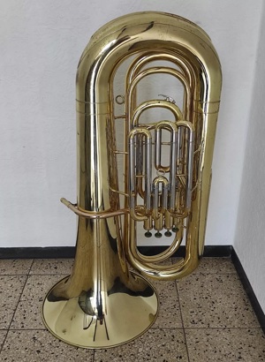 B-Tuba Yamaha 321 Bild 4