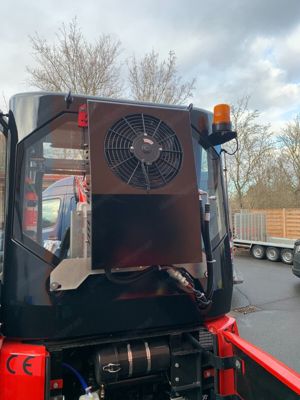 Minibagger LAMAR TW20A 2t Diesel 3 Zylinder Klimaanlage Knickmatik Bild 7