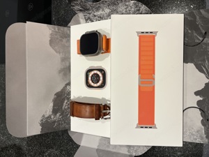 Apple Watch Ultra 1 mit zusätzlichem Lederarmband (OVP und Rechnung)