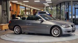 BMW 320 Bild 16