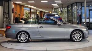 BMW 320 Bild 15