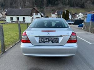 Mercedes-Benz E-Klasse Bild 5