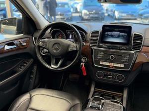 Mercedes-Benz E 350 Bild 12