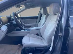 Volkswagen Passat Bild 10