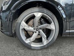 Audi SQ8 Bild 12