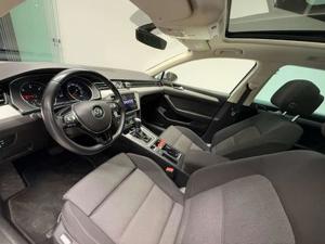 Volkswagen Passat Bild 11