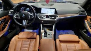 BMW 330 Bild 15