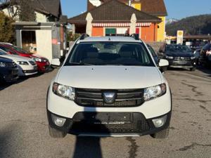 Dacia Sandero Bild 2