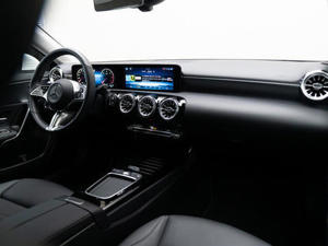 Mercedes-Benz A-Klasse Bild 9