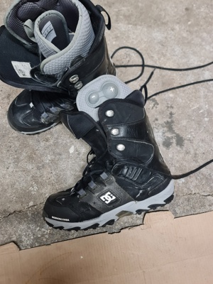 Snowboard Schuhe Männer 43