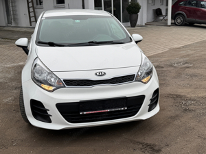 Kia Rio Coll