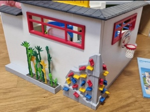 Playmobil Große Schule und Turnsaal Bild 8