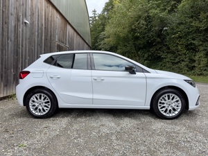 Auto mieten by m | mobility   Seat Ibiza FR-Line (rent a car) Bild 2