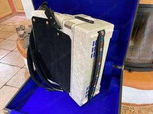 Weltmeister Monte 41 Colour Line Helikon WeißBlau Akkordeon Bild 2