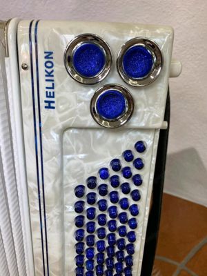 Weltmeister Monte 41 Colour Line Helikon WeißBlau Akkordeon Bild 4