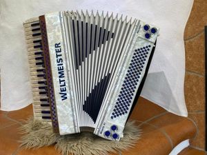 Weltmeister Monte 41 Colour Line Helikon WeißBlau Akkordeon