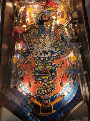 Stern - Grand Prix - Pinball  Flipper  Spielautomat Bild 4