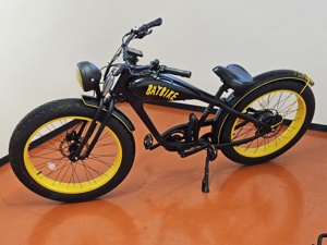 E Bike- Fat Bike im Batman Look Einzelstück Bild 8