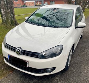 VW Golf, 77546km, vorgeführt! Bild 10