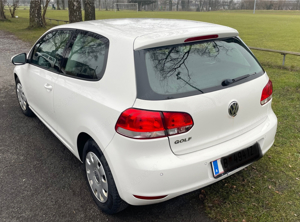 VW Golf, 77546km, vorgeführt! Bild 3