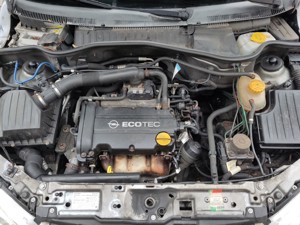 Opel Corsa 4-türig, Klima, Pickerl fällig Bild 10