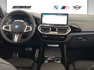 BMW iX3  Bild 6