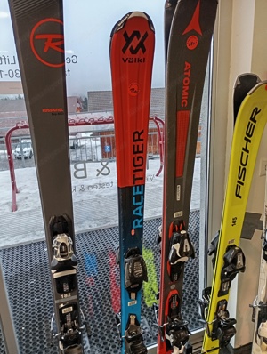 Ski & Skischuhe aus aktuellem Verleih "Try & Buy" Bild 2