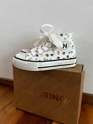 Naturino Sneaker Grösse 25