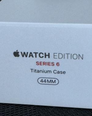 Apple Watch Titan series 6 Edition Titanium Case 44 mm Bild 3