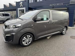 Peugeot Traveller 2016