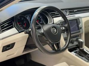 Volkswagen Passat Bild 12