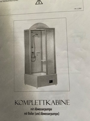 Dusche komplett mit Kabine, Boiler und Abwasserpumpe